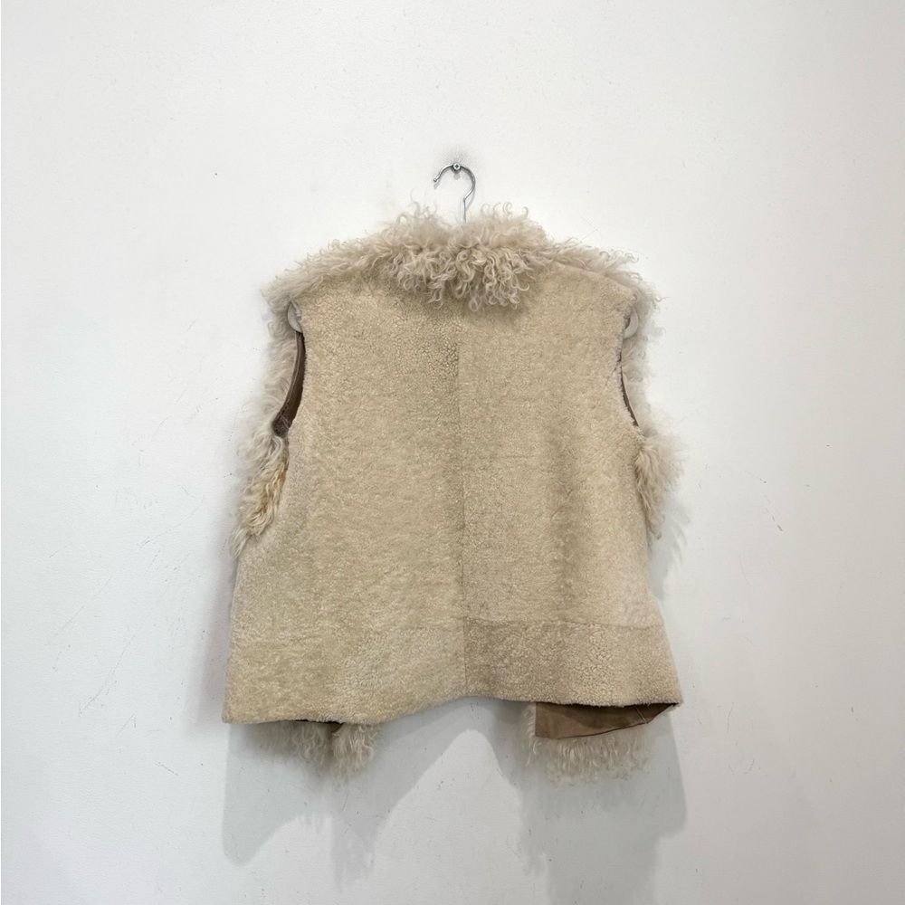 VINTAGE Curly Mongolian Fur double sided vest with pockets - Picture 7 of 7
